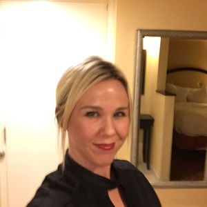 Meet your Posher, Allison